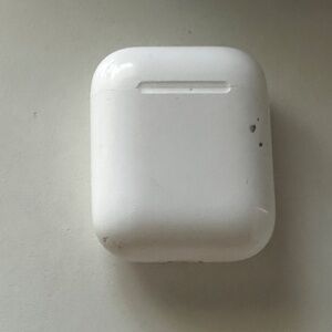 AirPods 2nd Generation Wireless Charging CASE